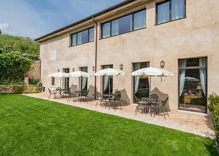 Relais Le Coste بيت ضيافة