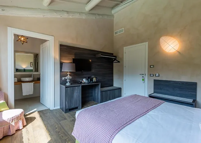 Relais Le Coste بيت ضيافة Lavagno