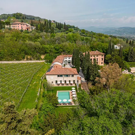 بيت ضيافة Relais Le Coste